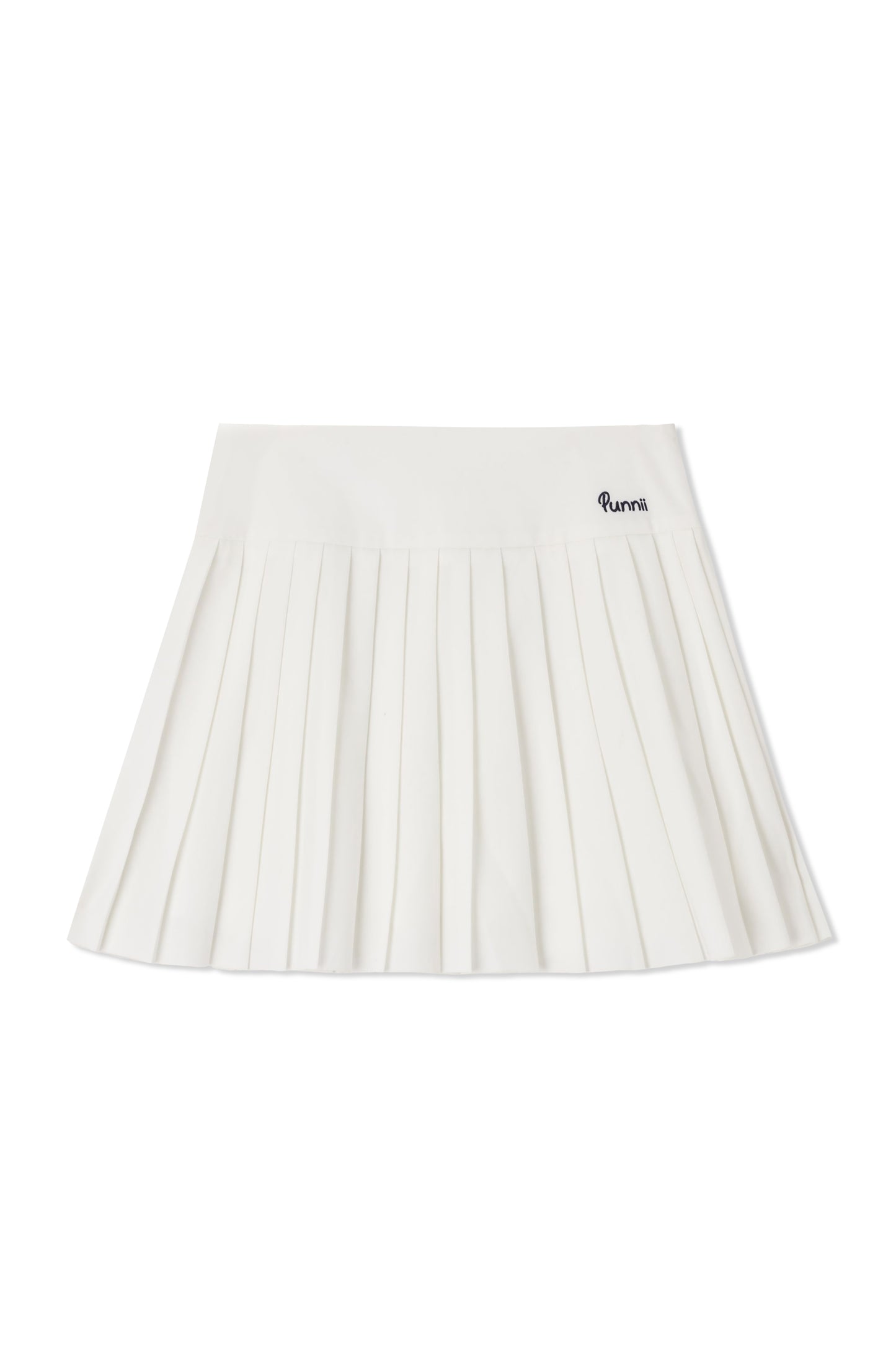 pleated skirt