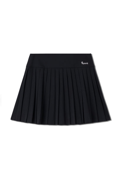 pleated mini skirt