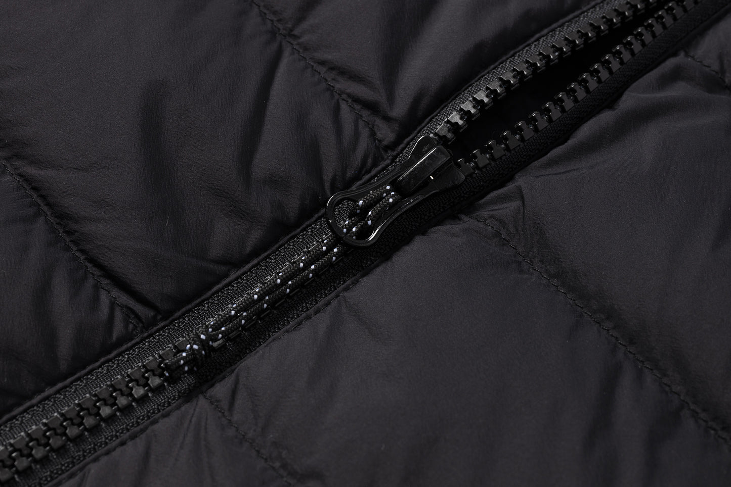Heated Down Vest (Black)