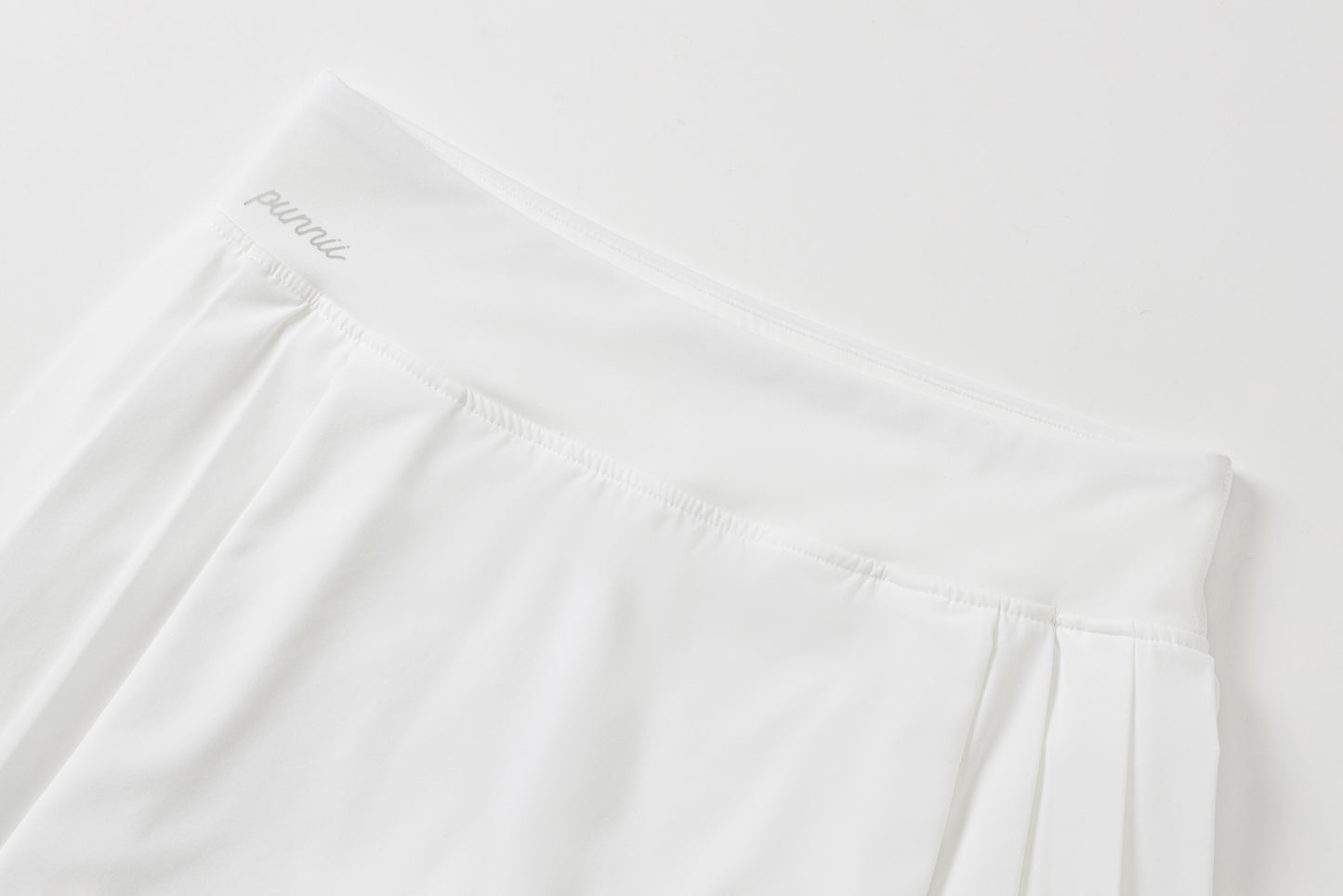 Quick-Dry Sports Skirt (White)