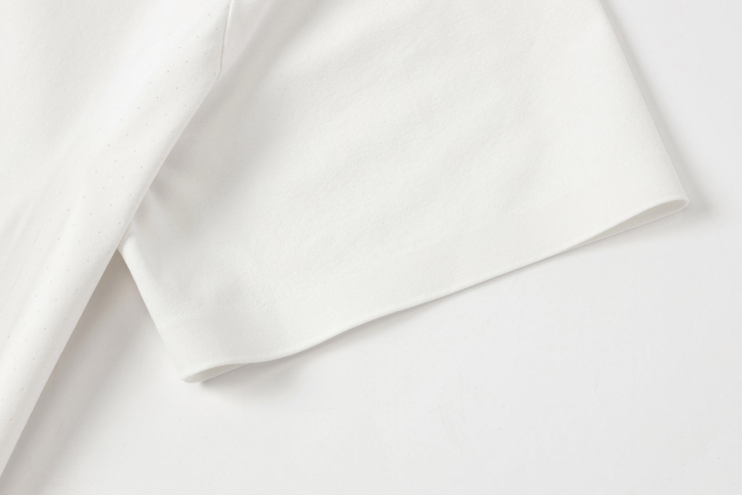 Quick-dry Sleeve Emblem Men's Polo (White)